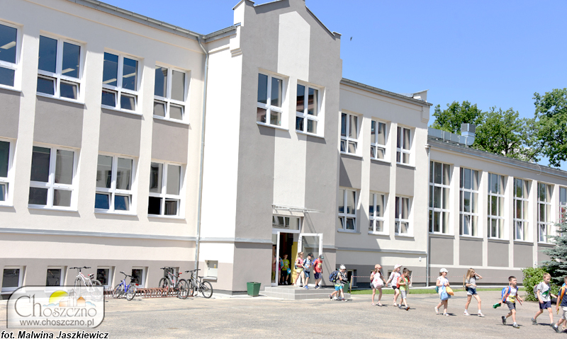 budynek Szkoły Podstawowej nr 1 w Choszcznie